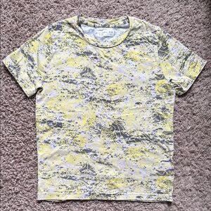 Abercrombie Kids Yellow and Gray Short Sleeve Tee